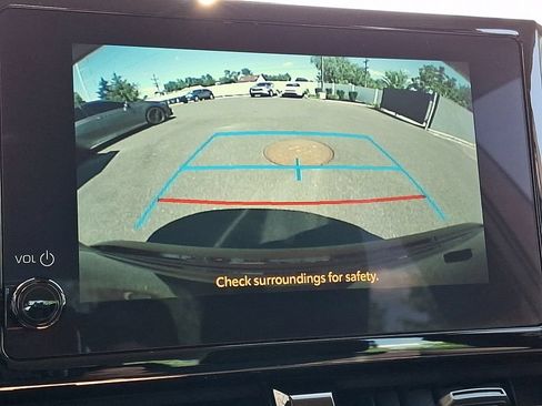 Used 2025 Toyota Corolla LE FWD image 20