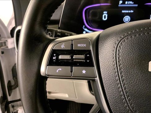 Used 2024 Kia Telluride S FWD image 18