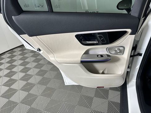 Certified 2026 Mercedes-Benz GLC 300 4MATIC image 24