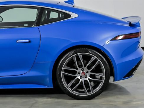 Used 2018 Jaguar F-TYPE R-Dynamic AWD/4WD image 9