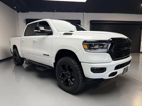 Used 2021 RAM 1500 Big Horn AWD/4WD image 3