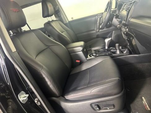 Used 2024 Toyota 4Runner TRD Off-Road Premium w/ Off Road Premium Plus Package AWD/4WD image 26