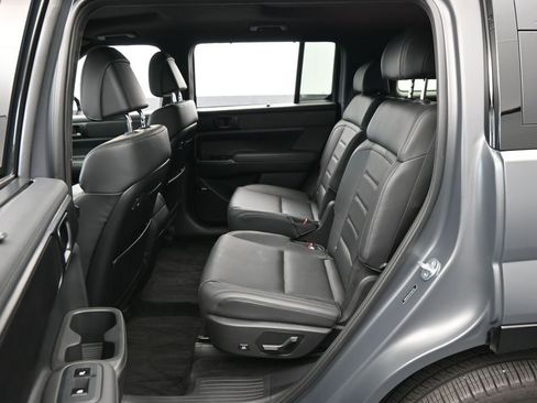 Used 2026 Hyundai Santa Fe Calligraphy FWD image 41