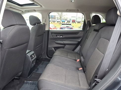 Used 2024 Honda CR-V EX image 10