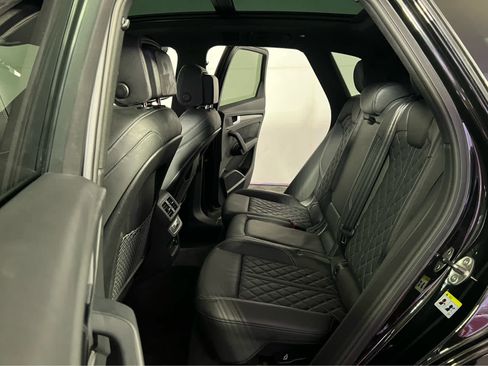 Used 2023 Audi SQ5 Premium Plus w/ Premium Plus Package image 19