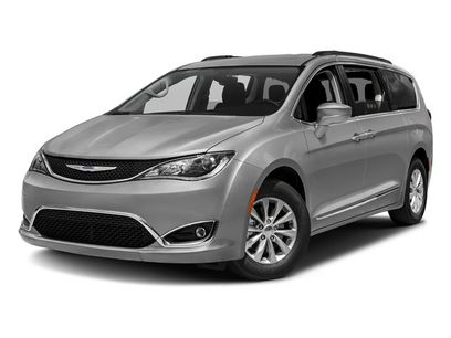 Certified 2017 Chrysler Pacifica Touring-L w/ Tire & Wheel Group