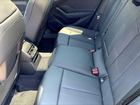 Used 2025 Audi A5 2.0T Premium Plus image 17