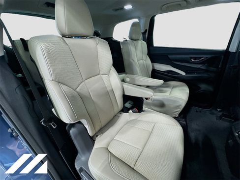 Certified 2025 Subaru Ascent Premium image 28