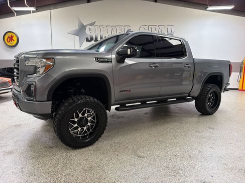 Used 2020 GMC Sierra 1500 AT4 w/ AT4 Premium Package AWD/4WD image 1