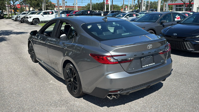 Used 2026 Toyota Camry SE FWD image 5