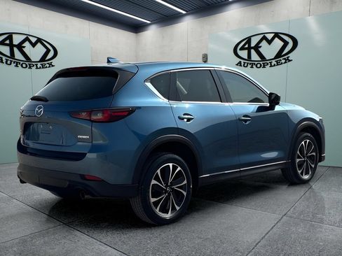 Used 2022 MAZDA CX-5 AWD 2.5 S w/ Premium Plus Pkg image 3