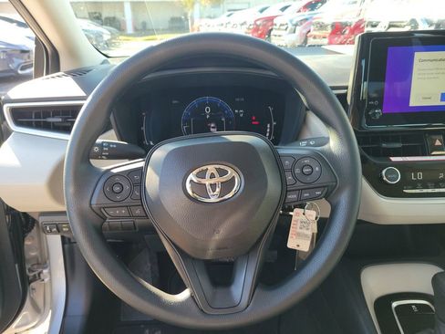 New 2026 Toyota Corolla LE image 31