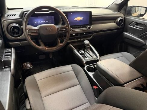 Used 2024 Chevrolet Colorado Trail Boss w/ Safety Package AWD/4WD image 7