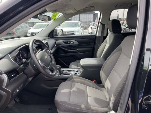 Certified 2021 Chevrolet Traverse LT image 18