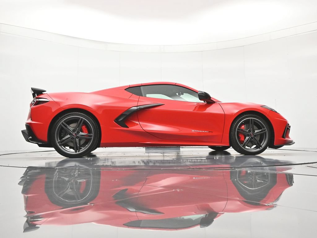 New 2027 Chevrolet Corvette Stingray Coupe w/ 2LT RWD image 39