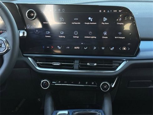 New 2026 Chevrolet Equinox EV LT image 15