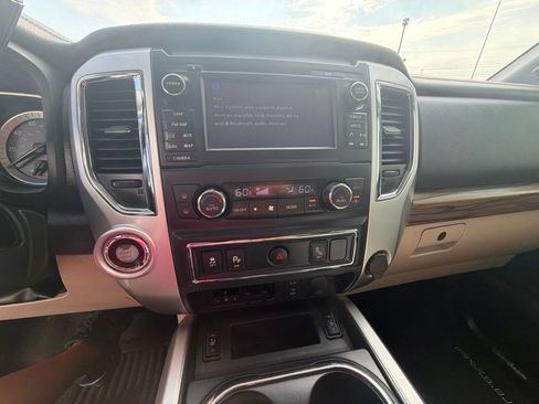 Used 2016 Nissan Titan SL RWD image 24
