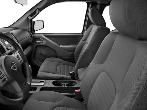 Used 2018 Nissan Frontier S RWD image 12