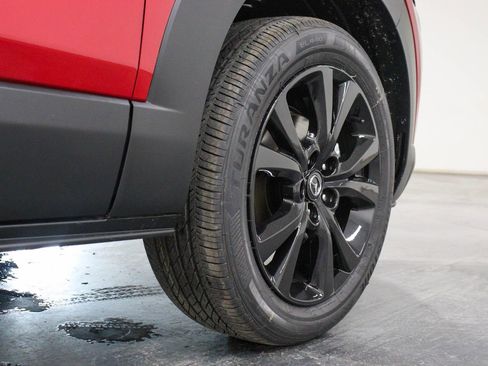 New 2025 MAZDA CX-30 AWD 2.5 S w/ Select Sport Pkg image 11