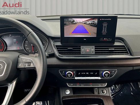 Used 2023 Audi Q5 2.0T Premium w/ Convenience Package image 9