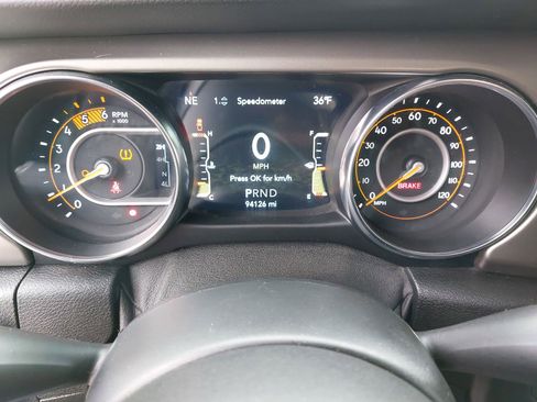 Used 2021 Jeep Gladiator Sport image 20