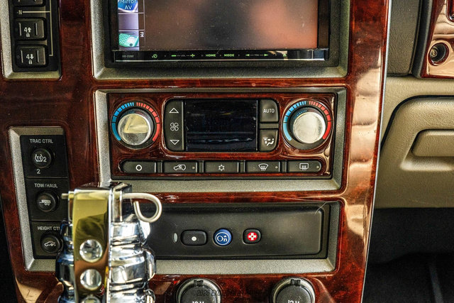 Used 2003 HUMMER H2 w/ Preferred Equipment Group AWD/4WD image 28