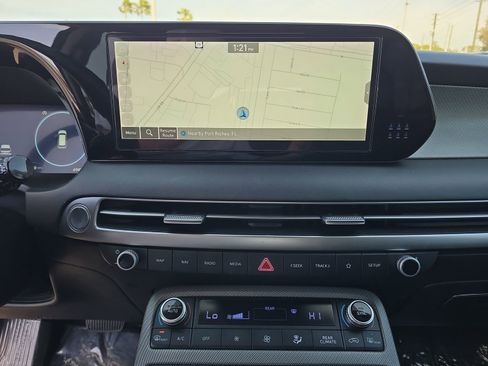 Used 2023 Hyundai Palisade SEL image 19