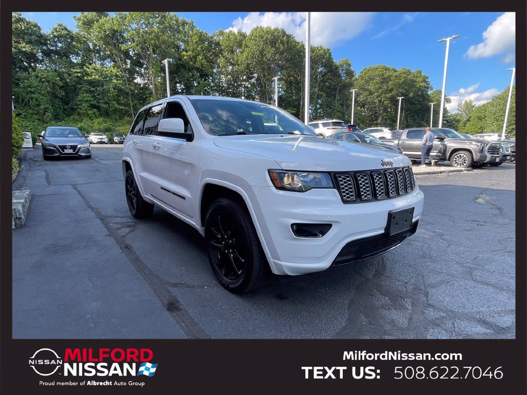 Used 2022 Jeep Grand Cherokee Laredo X AWD/4WD image 8