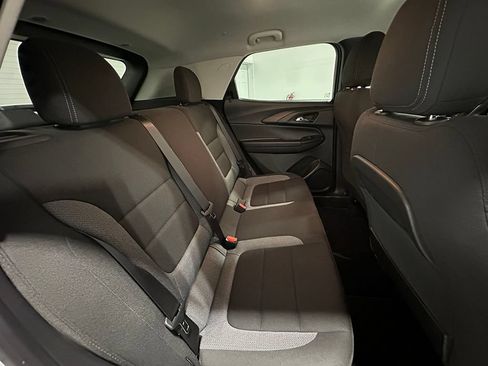 Used 2025 Chevrolet TrailBlazer LS w/ LS Convenience Package AWD/4WD image 22