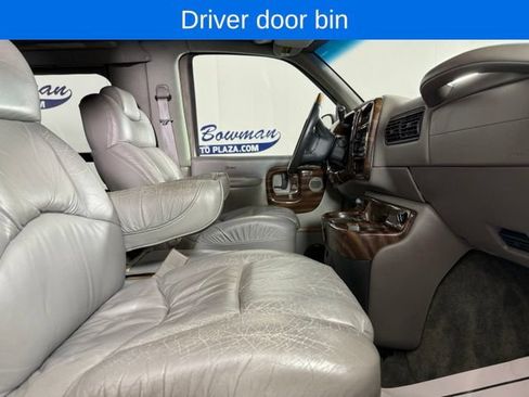 Used 2000 Chevrolet Express 1500 RWD image 21