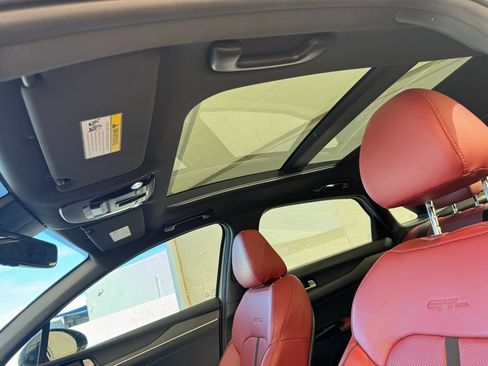 Used 2023 Kia K5 GT-Line image 13