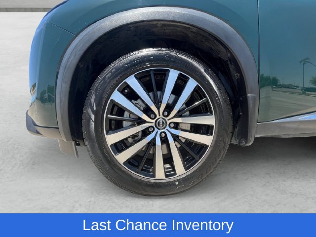 Certified 2023 Nissan Pathfinder Platinum w/ Cargo Package AWD/4WD image 23