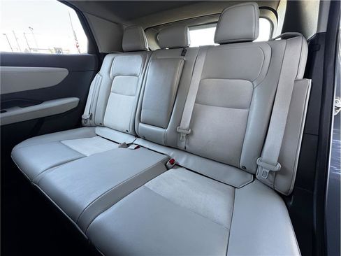Used 2024 Nissan Ariya AWD image 16