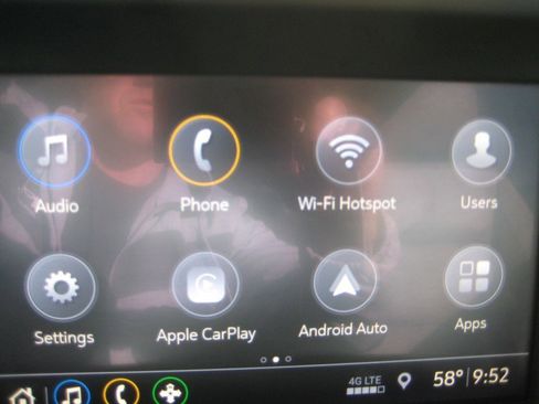 Used 2020 GMC Terrain SLT w/ Preferred Package image 24