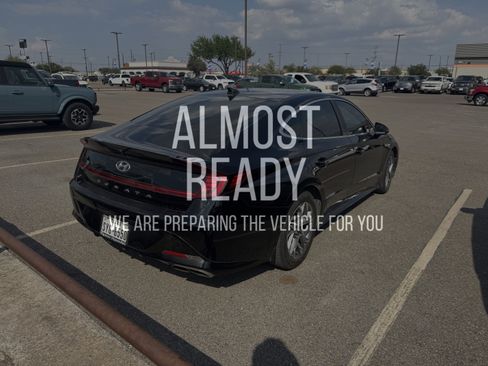 Used 2023 Hyundai Sonata SEL image 4