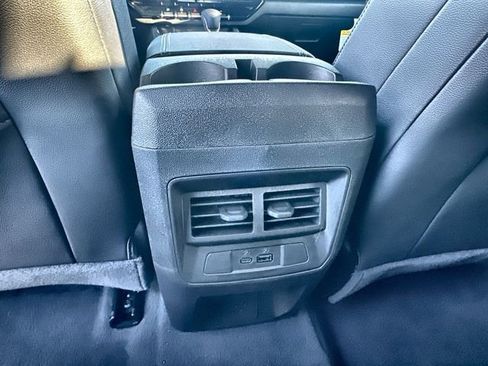 New 2025 GMC Canyon Elevation w/ Convenience Package image 22