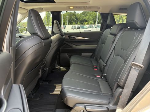 Used 2024 INFINITI QX60 Luxe AWD/4WD image 20