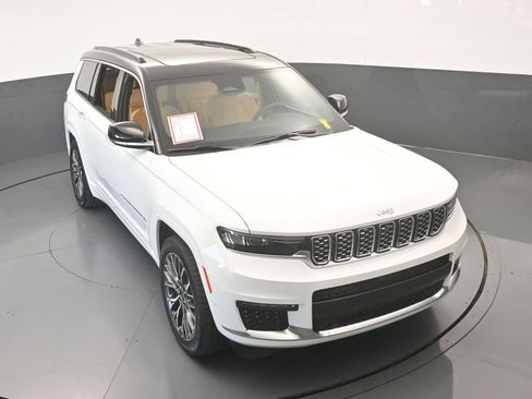 Used 2025 Jeep Grand Cherokee L Summit image 67