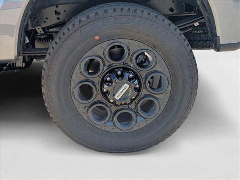 New 2025 Ford F250 Lariat w/ Lariat Ultimate Package image 10