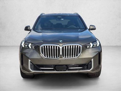 Used 2026 BMW X5 xDrive40i AWD/4WD image 2