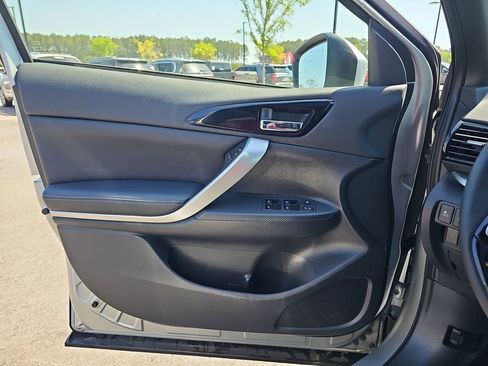 Used 2024 Mitsubishi Eclipse Cross SEL AWD/4WD image 29
