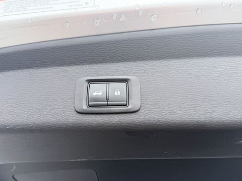 Used 2024 Mitsubishi Outlander SEL FWD image 10