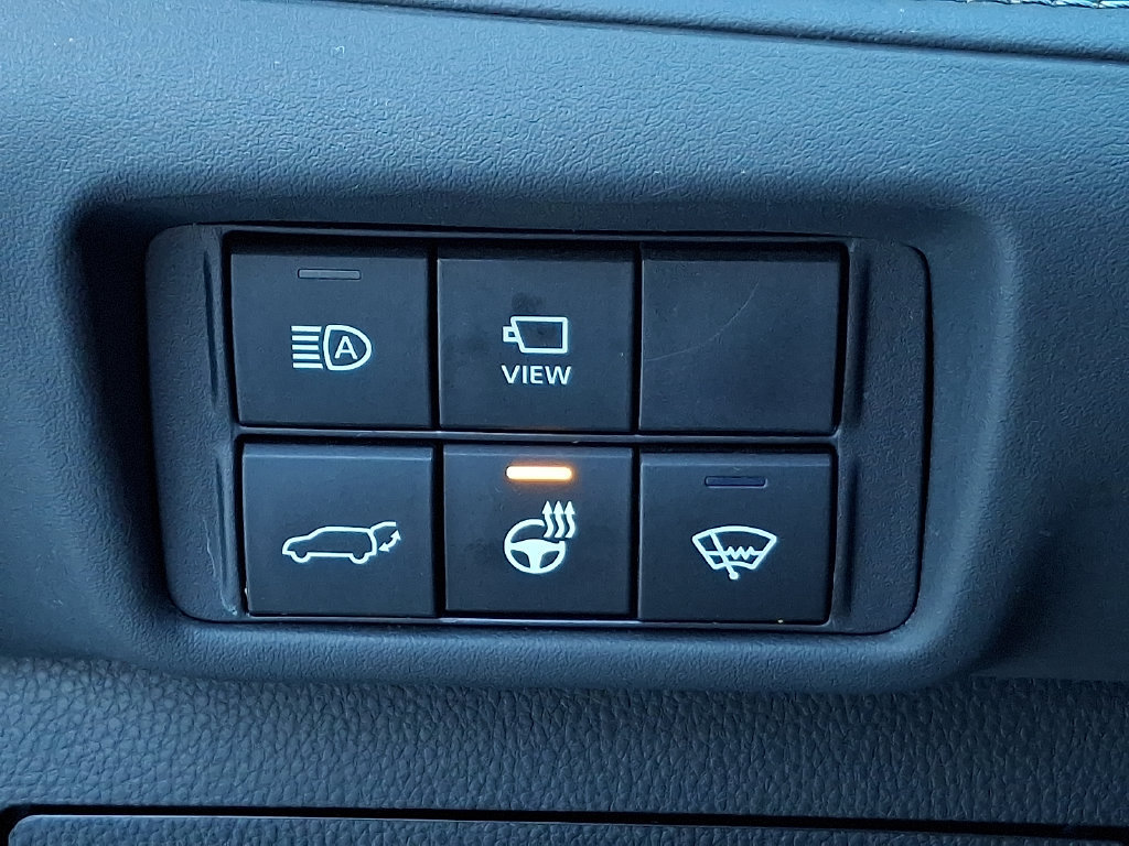 Used 2020 Toyota Highlander Limited AWD/4WD image 28