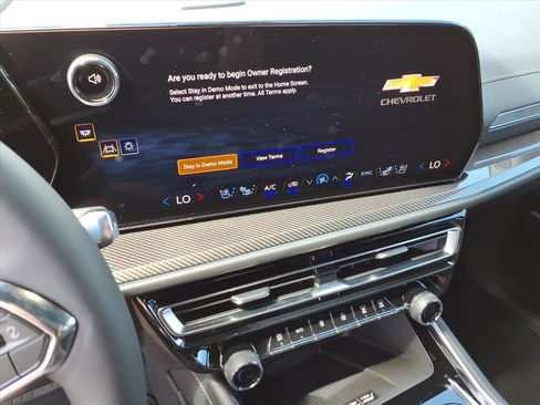 New 2026 Chevrolet Traverse High Country AWD/4WD image 18