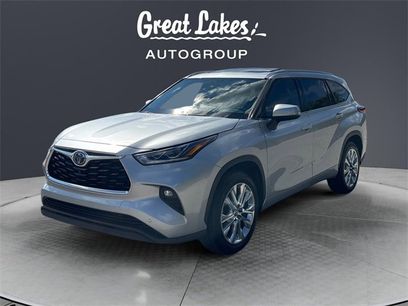 Used 2022 Toyota Highlander Limited