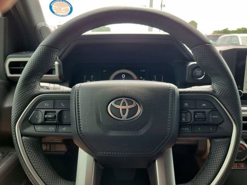 Used 2026 Toyota Tacoma SR5 RWD image 19