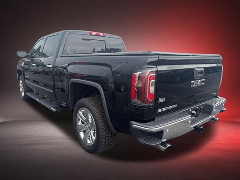 Used 2018 GMC Sierra 1500 SLT AWD/4WD image 6
