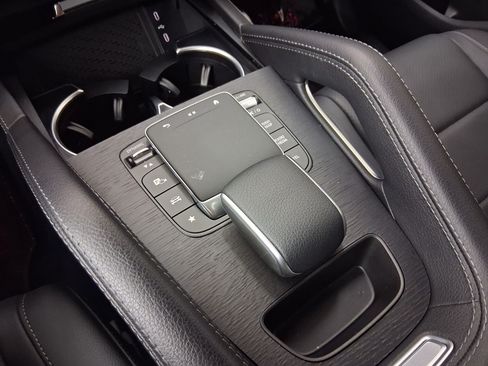 Used 2024 Mercedes-Benz GLE 350 4MATIC image 16