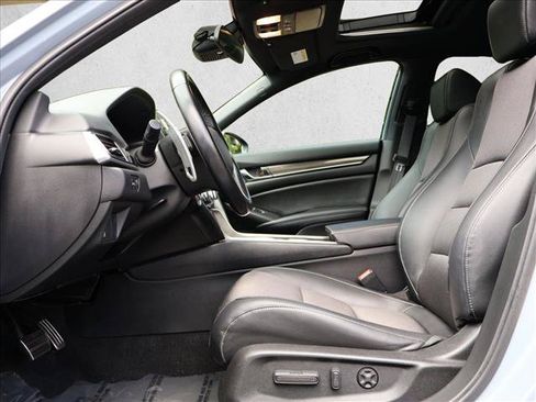 Used 2022 Honda Accord Sport image 21