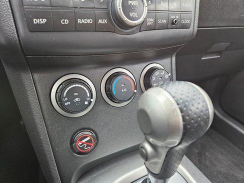 Used 2008 Nissan Rogue S AWD/4WD image 27